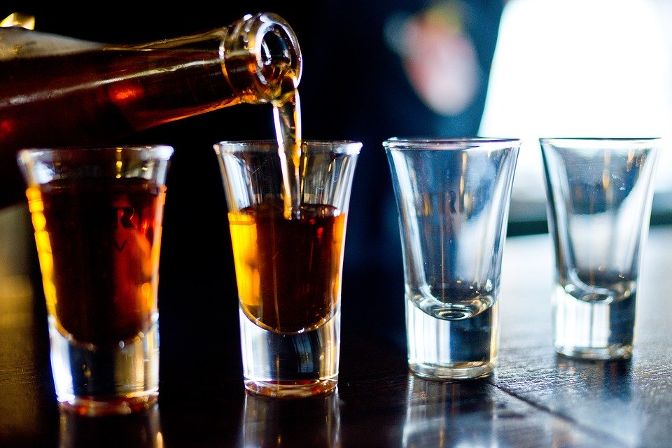 No more drinks to go: Fort Lauderdale tightens alcohol rules in nightlife areas