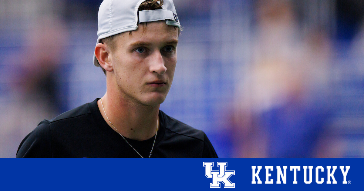 Kentucky Welcomes No. 16 Florida for Wear Black Night – UK Athletics