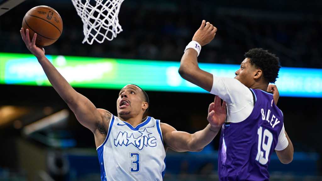 Magic overcome a 17-point deficit to beat the Jazz 120-117