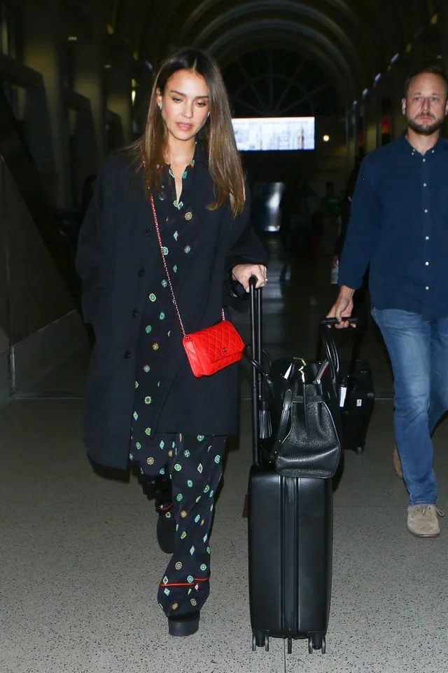 Jessica Alba is seen at LAX on October 18, 2016 in Los Angeles, CaliforniaCredit: Getty Images