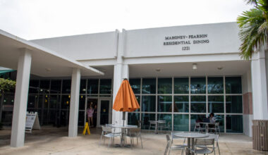 Rule banning reusable water bottles in Mahoney-Pearson dining hall repealed after one day