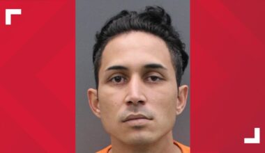 Hillsborough deputies: Lyft driver charged for attacking, threatening woman during ride