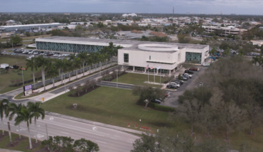 Cape Coral leaders vote against shift to strong mayor system