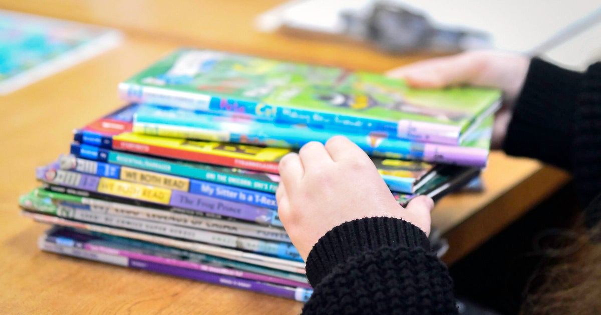 Florida House approves a change to a controversial law that banned books in school libraries