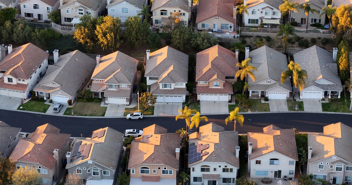 Florida House advances bill that will clear most home property taxes which if approved will take effect in 2027