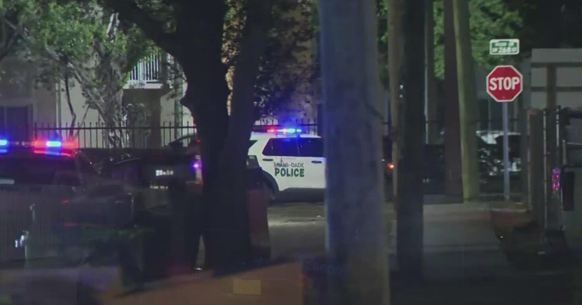 Two men injured in southwest Miami-Dade double-shooting, sheriff's office says