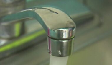 Fort Lauderdale residents say skyrocketing water bills have them treading water: "You're held hostage"