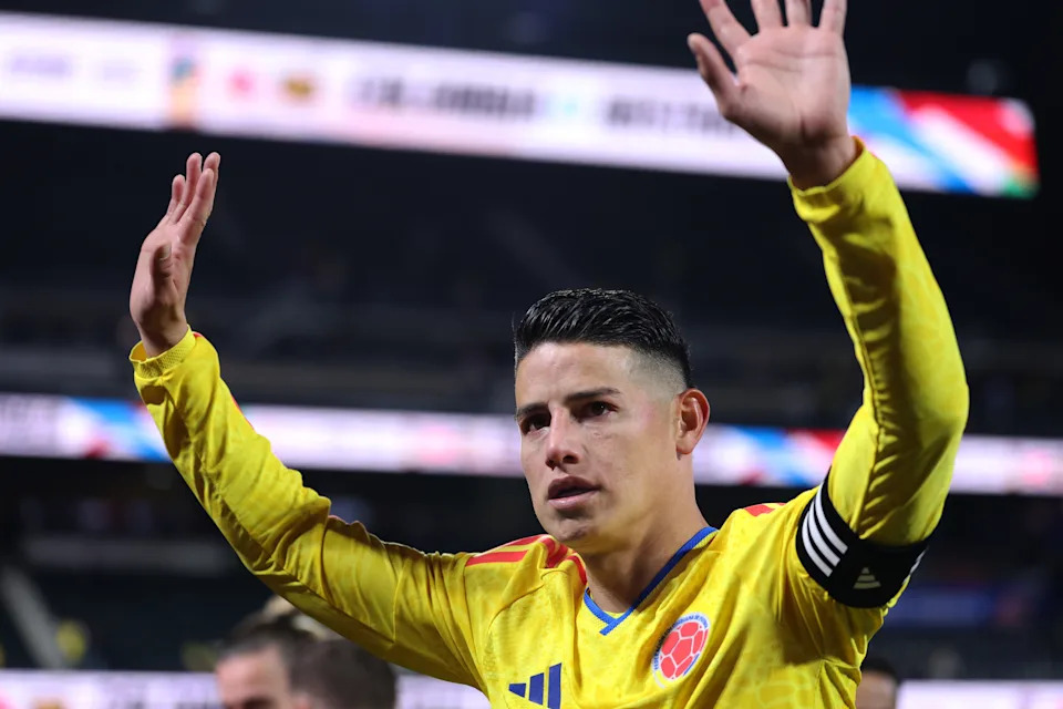 NEW YORK, NEW YORK - NOVEMBER 18: James Rodriguez of Colombia acknowledges the fans after winning the International Friendly match between Colombia and Australia at Citi Field on November 18, 2025 in New York City. (Photo by Jordan Bank/Getty Images)