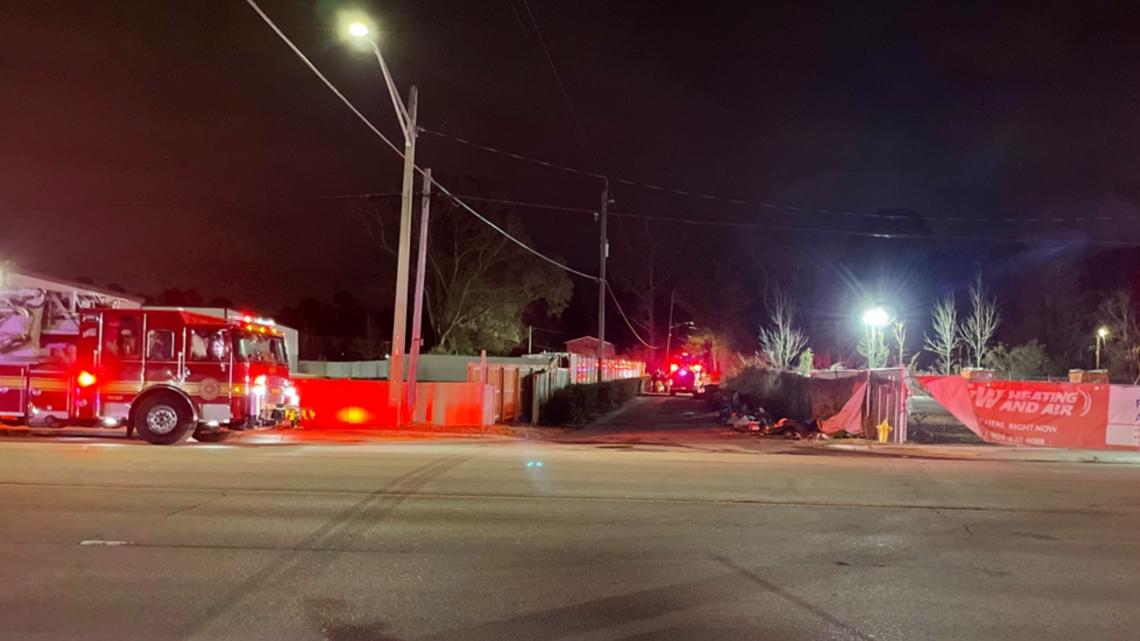 Male victim dead after fire at mobile home near Sunbeam Road; police investigating