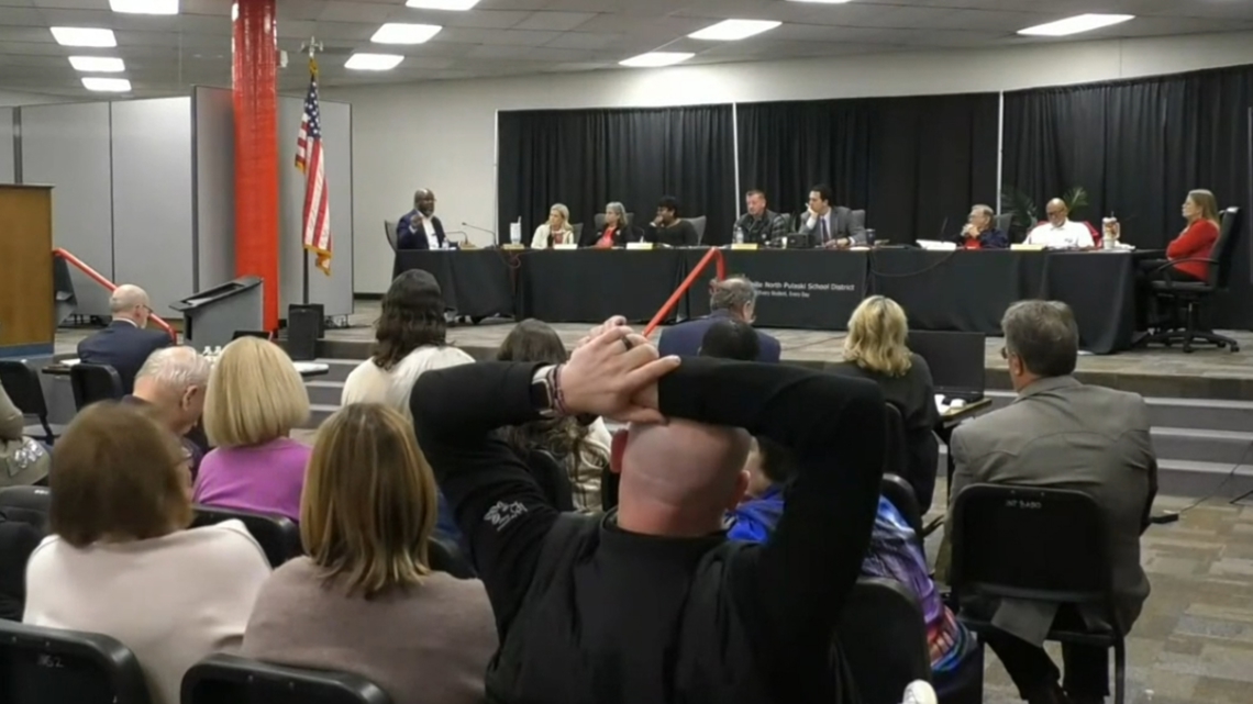 Jacksonville city council member faces charges after alleged DWI incident post-school board meeting