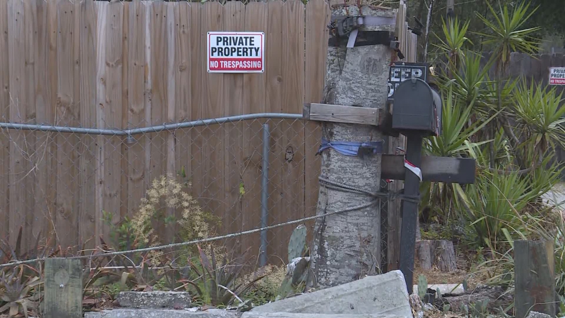 'It was crazy': Neighbor recounts scene of deadly JSO officer-involved shooting in Oceanway