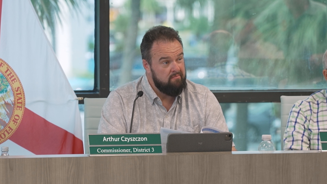 Treasure Island commissioner is recalled after petitions verified