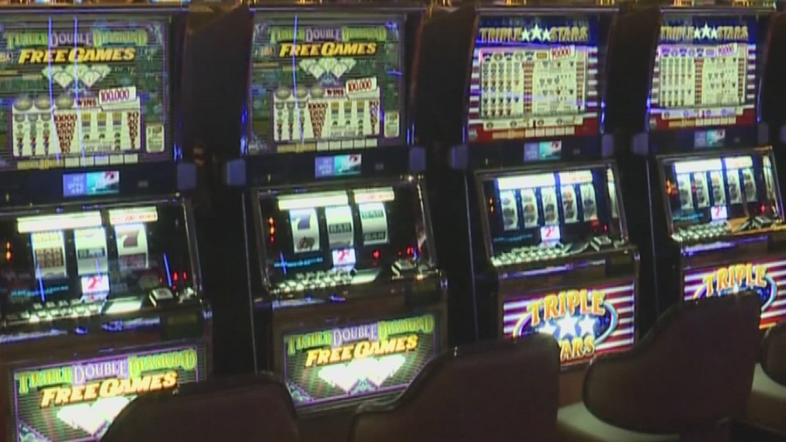 Florida cracks down: 500 gambling machines seized, $200K found in major sting across 4 counties