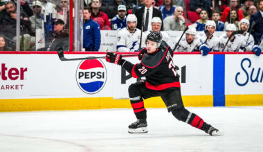 Hurricanes cool off Lightning in back-and-forth game, point streak hits 11