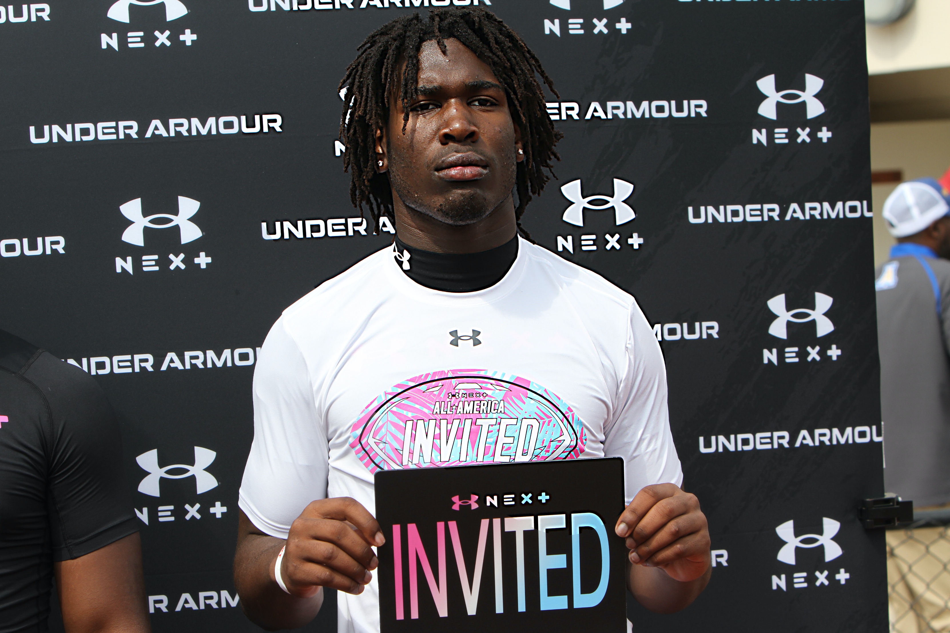 Jones 2027 defensive end Fred Ards was invited to the...