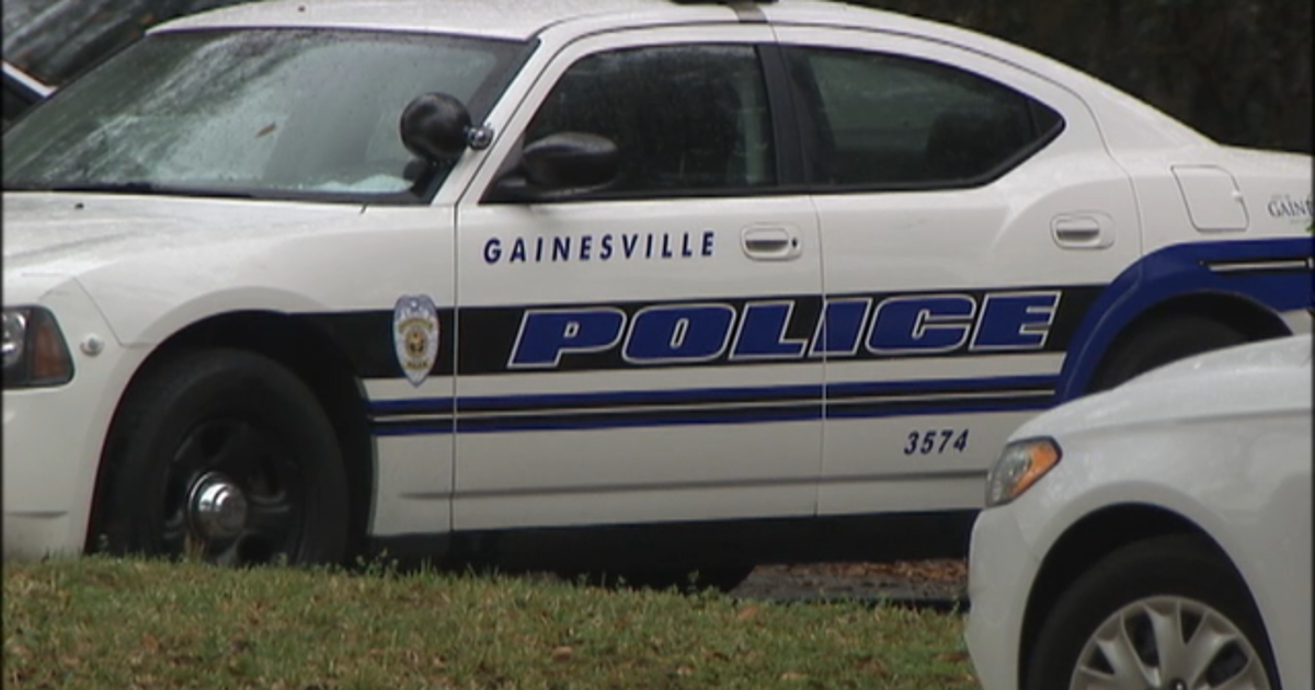 1 person in custody after shooting incident at Kay Jewelers in Gainesville near Oaks Mall