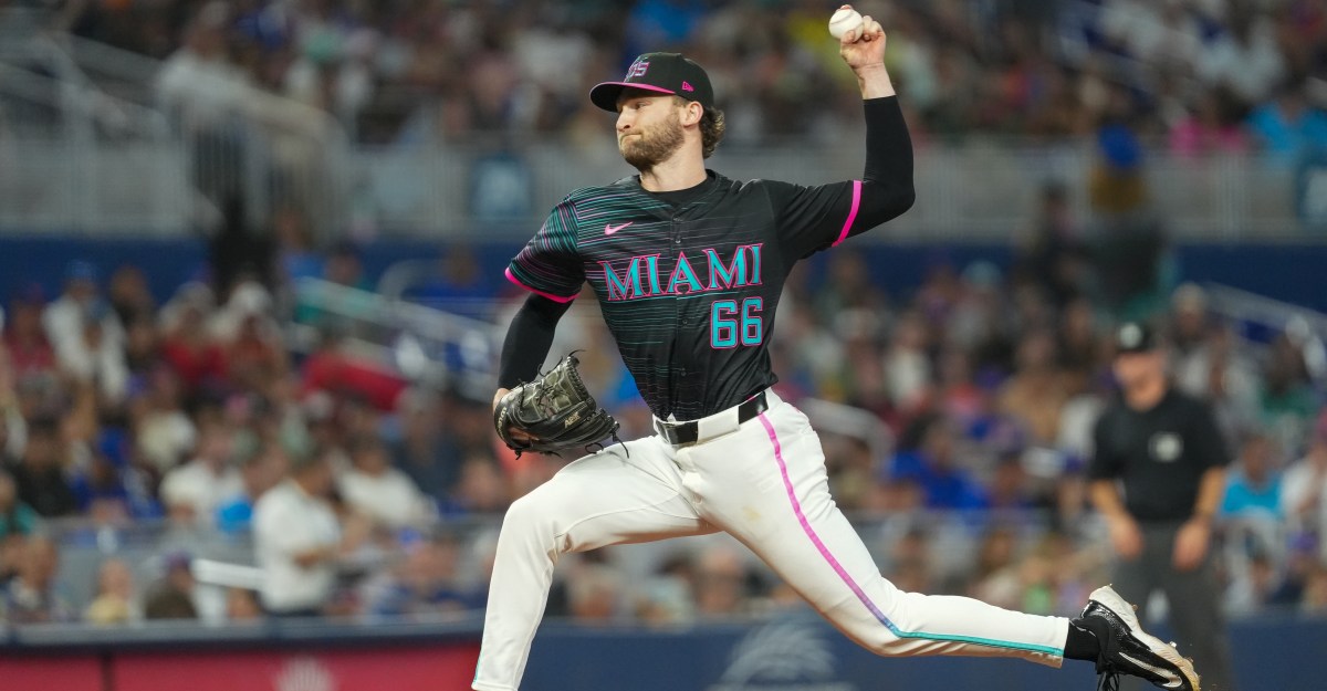 Mariners acquire lefty reliever Josh Simpson from Miami