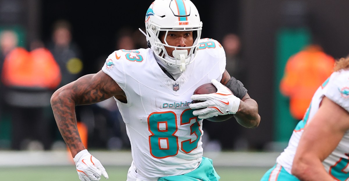 2025 NFL free agents: Miami Dolphins review Darren Waller - Walk, tag, or re-sign?