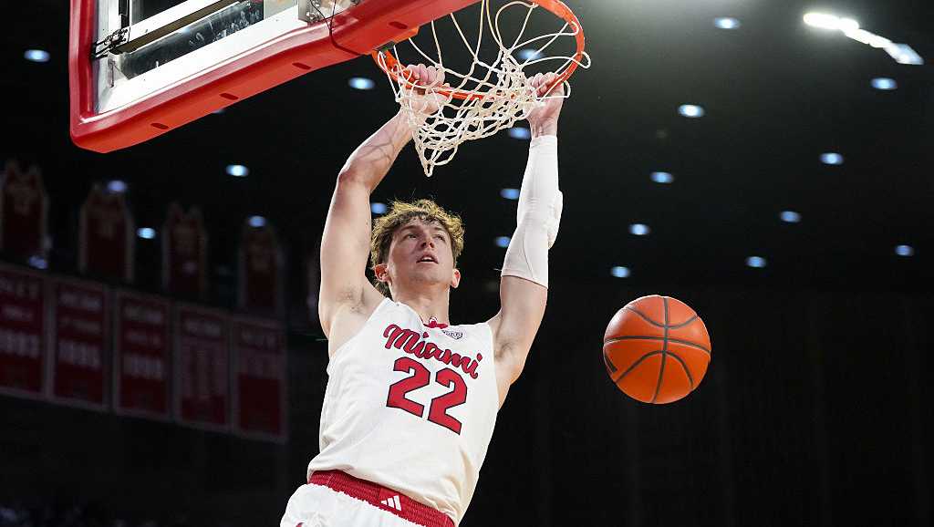 Miami RedHawks continue undefeated streak with 22nd straight win