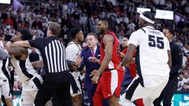 WATCH: Massive brawl breaks out between St. John's and Providence, six players ejected
