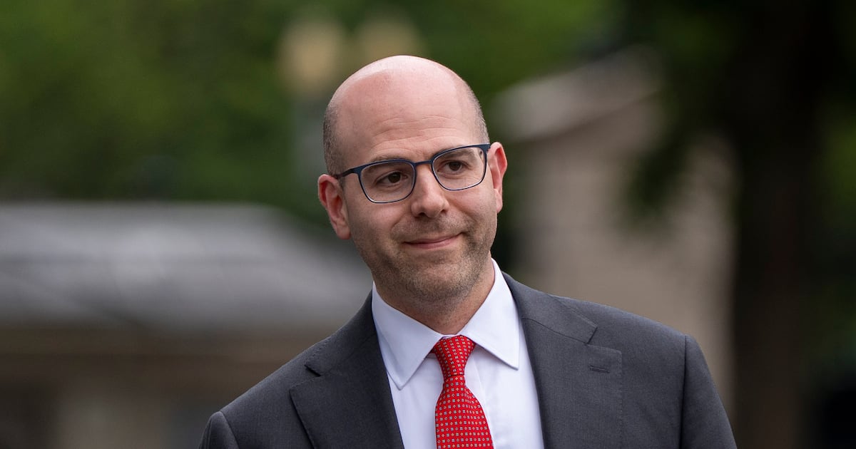 Federal Reserve governor Miran steps down from White House post