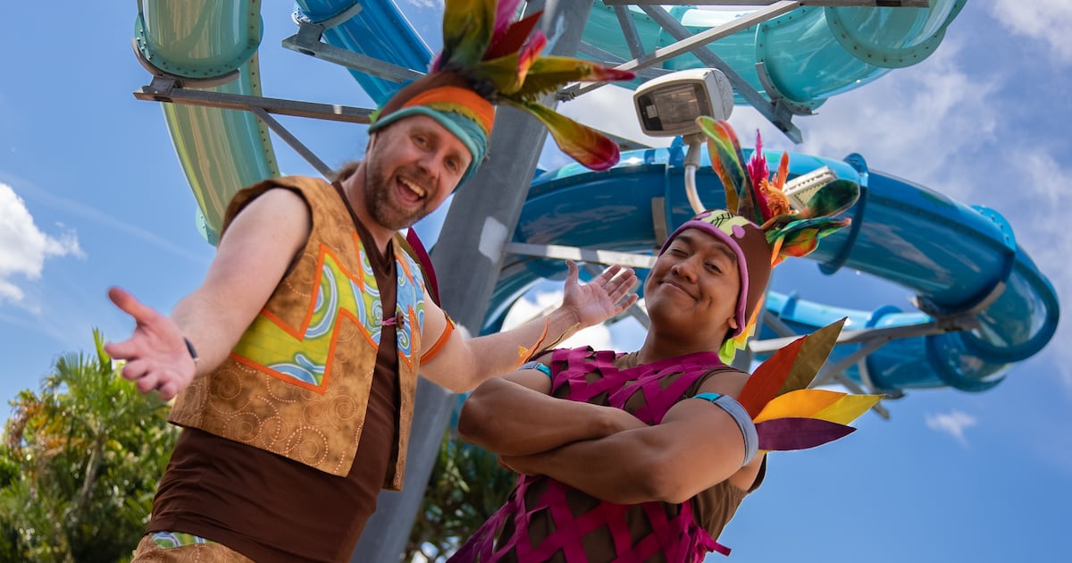Aquatica Orlando Aloha to Summer Event Brings Polynesian Entertainment and Seasonal Eats