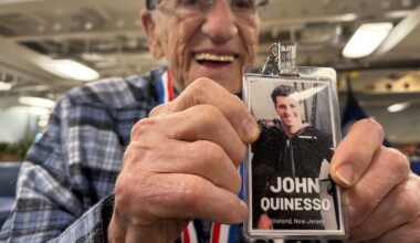 100-year-old WWII veteran celebrates aboard a battleship
