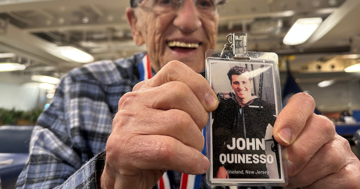 100-year-old WWII veteran celebrates aboard a battleship