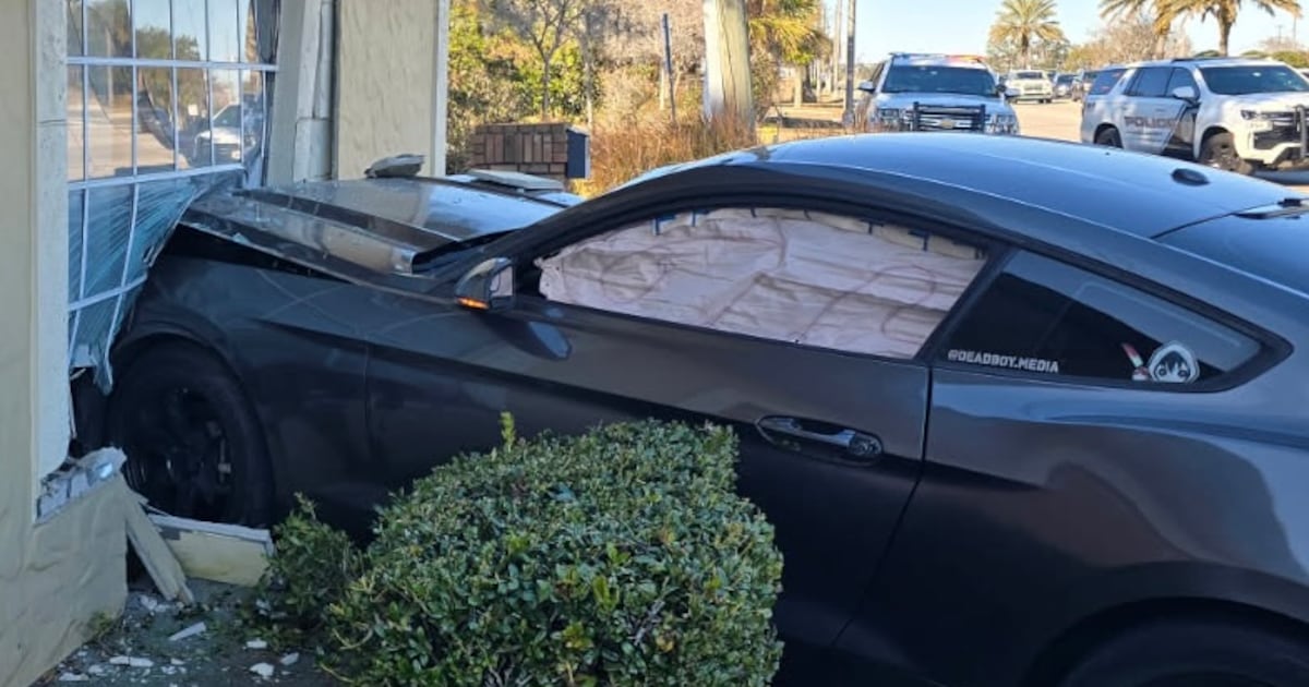Road rage incident leads to vehicle crashing into a business in Casselberry – WFTV