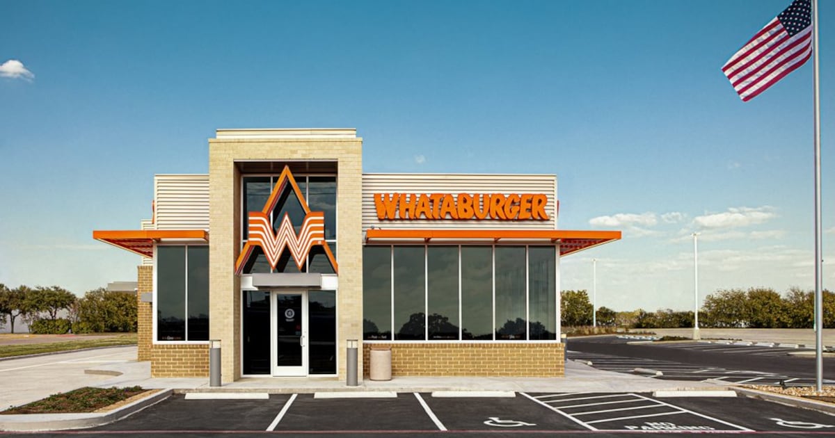 Whataburger Returning to Orlando With New Waterford Lakes Location