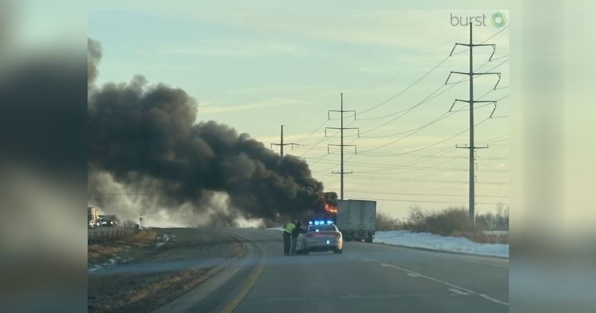 Smoke from semi fire fills sky on I-75 in Miami County – WHIO TV 7 and WHIO Radio