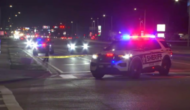 Large deputy presence near a Walmart in Orange County, E. Colonial shutdown – WFTV