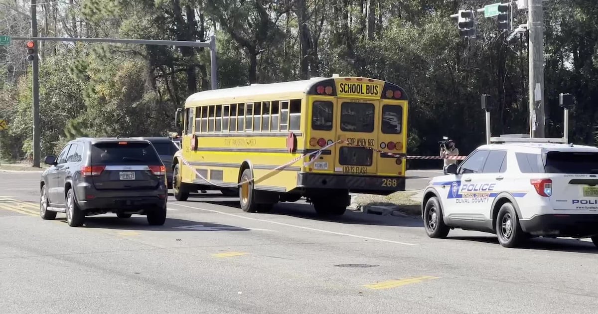 Matthew Gilbert Middle School student injured with knife by another student on bus, DCPS says – Action News Jax