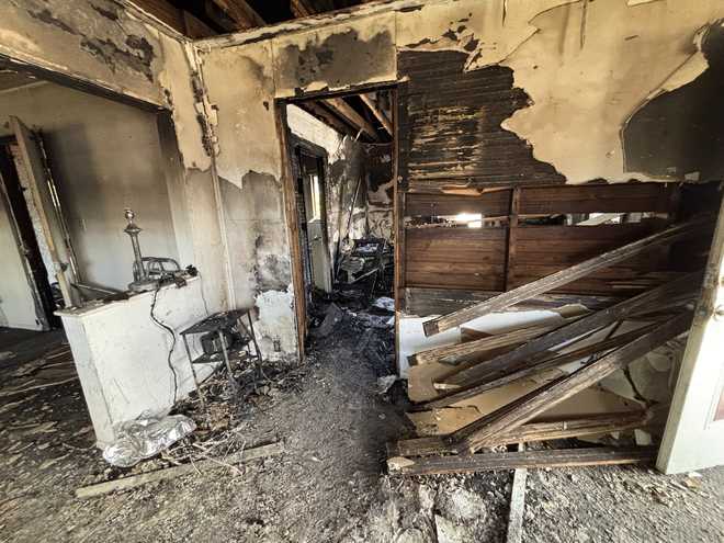 house fire 909 19th Street West Palm Beach, February 8, 2026.

﻿The West Palm Beach Police and Fire Rescue responded to a residential fire on the 900 block of 19th Street, Sunday, February 8, 2026. The police department said the home was built in 1926.