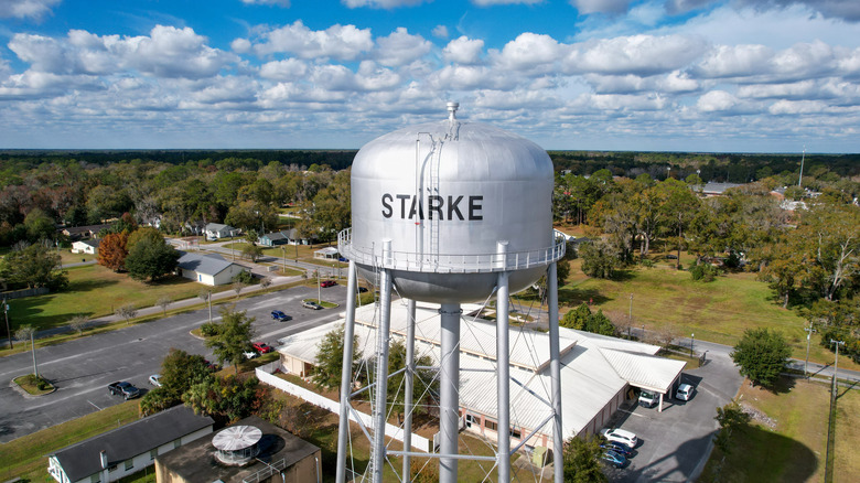 Water tower in Starke, Florida