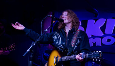 Kathleen Edwards Shines at Skipper’s Smokehouse