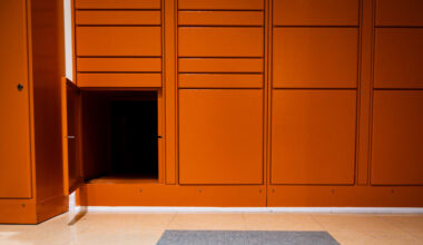 University Village announces new locker system for packages