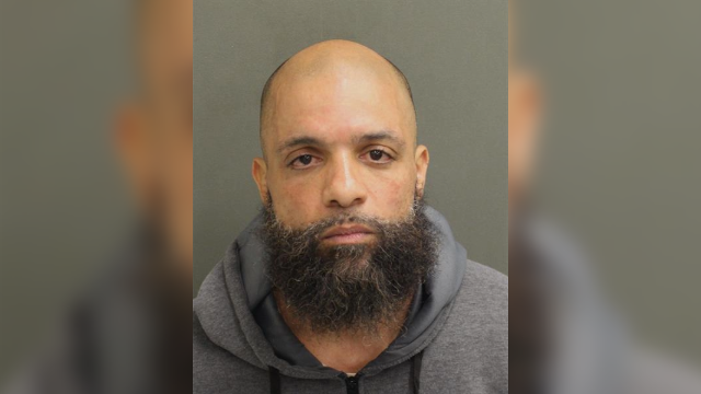 Man attacks Orlando Chinese restaurant, staff with shovel