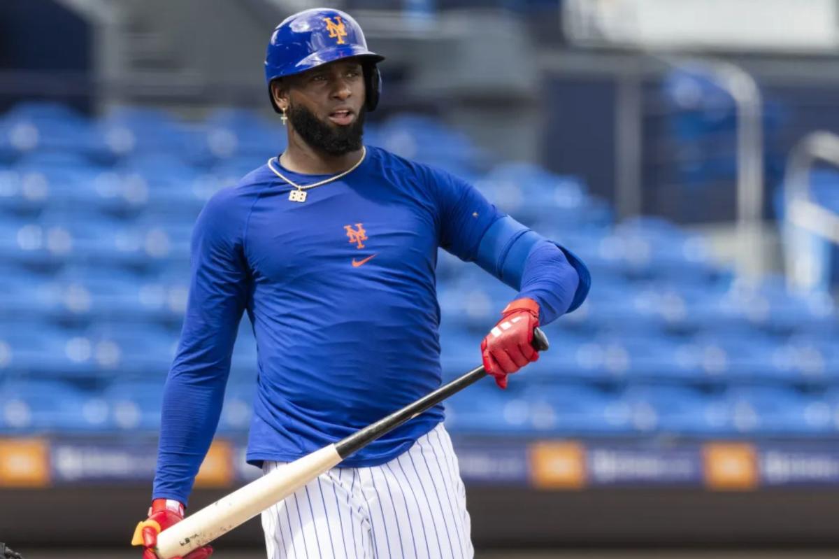 Mets' Luis Robert Jr. puts on laser show at spring training batting practice
