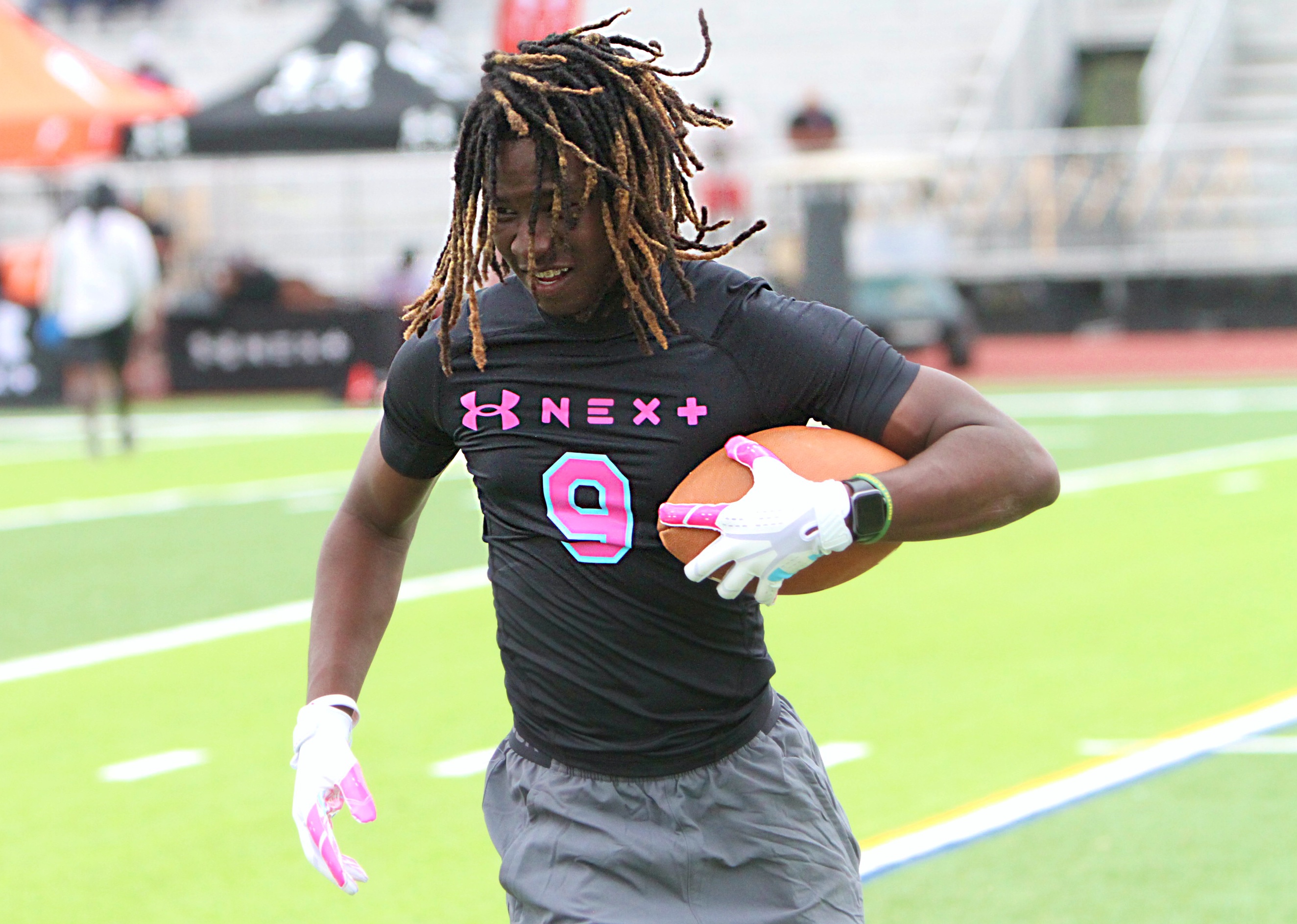 Seminole 2027 defensive back Robert Hampton Jr., at the Under...