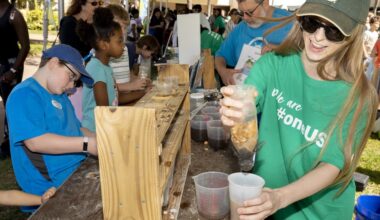 Action at the St. Pete Science Fest