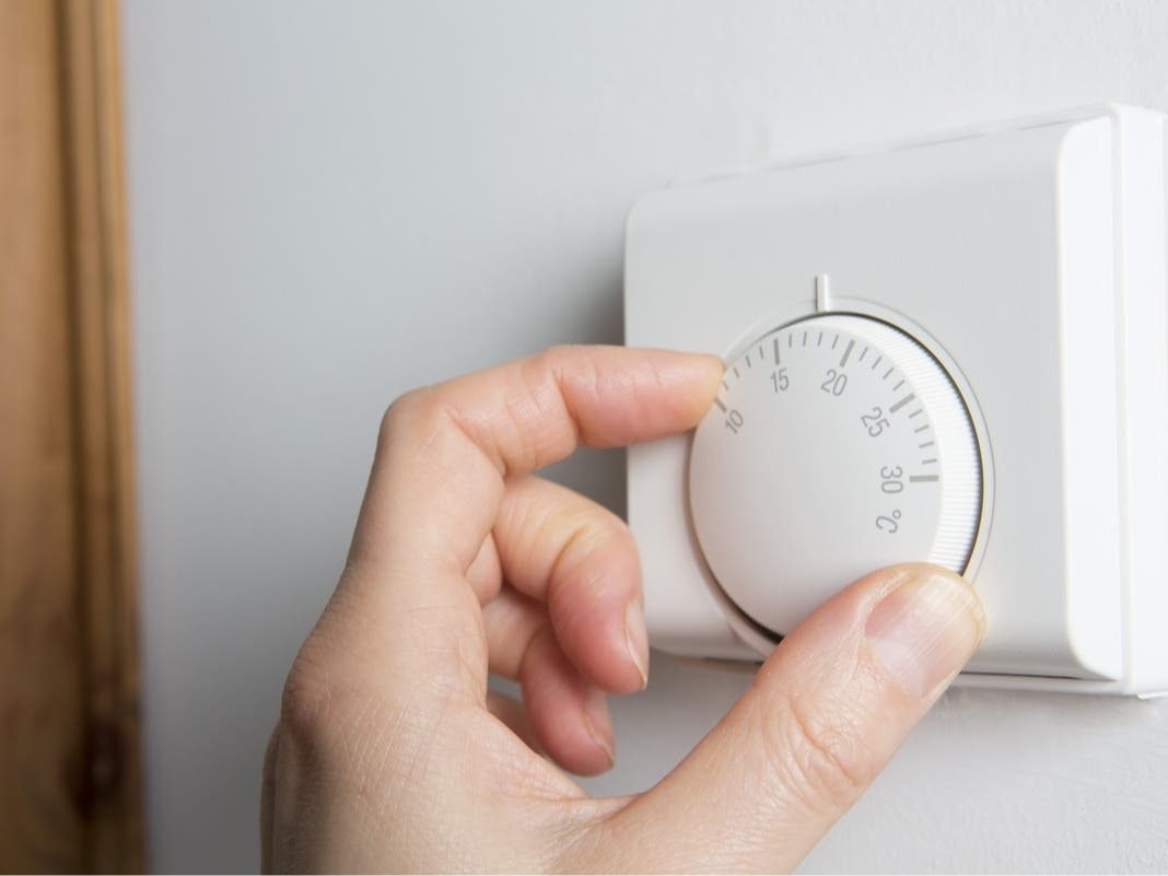 Floridians Asked To Reduce Power Use During Cold Snap By Utility Companies