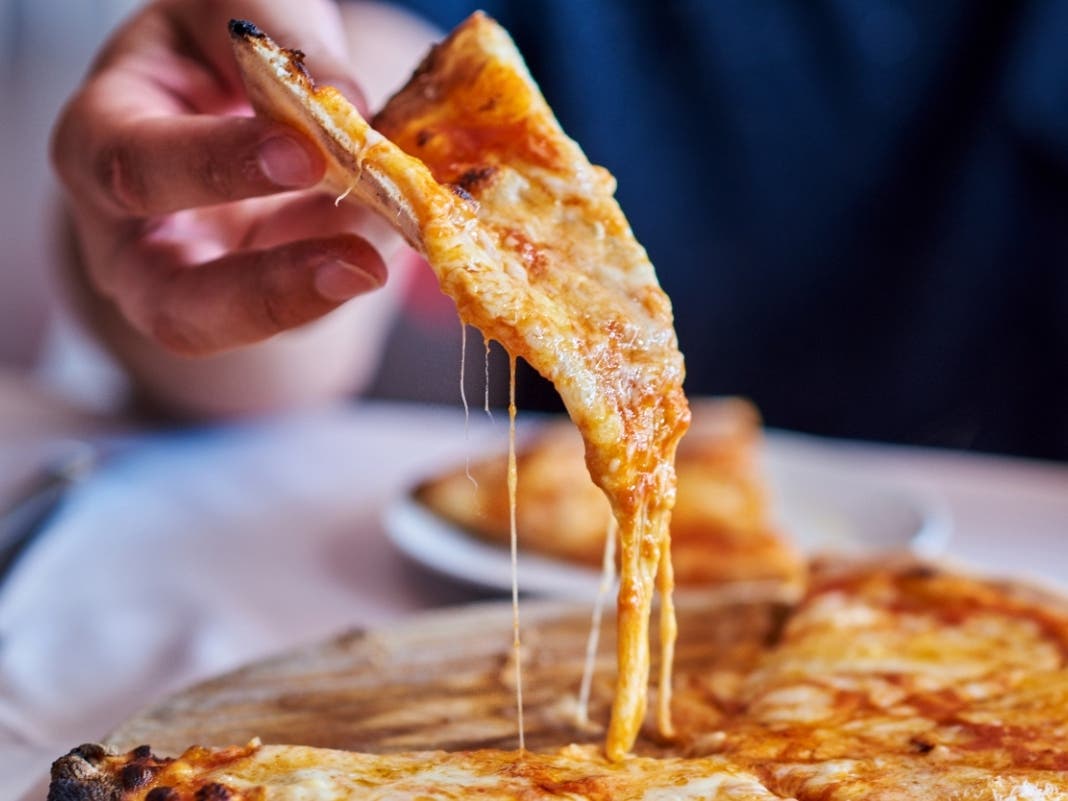 Major Pizza Chain Closing 300 Locations: What To Know In FL