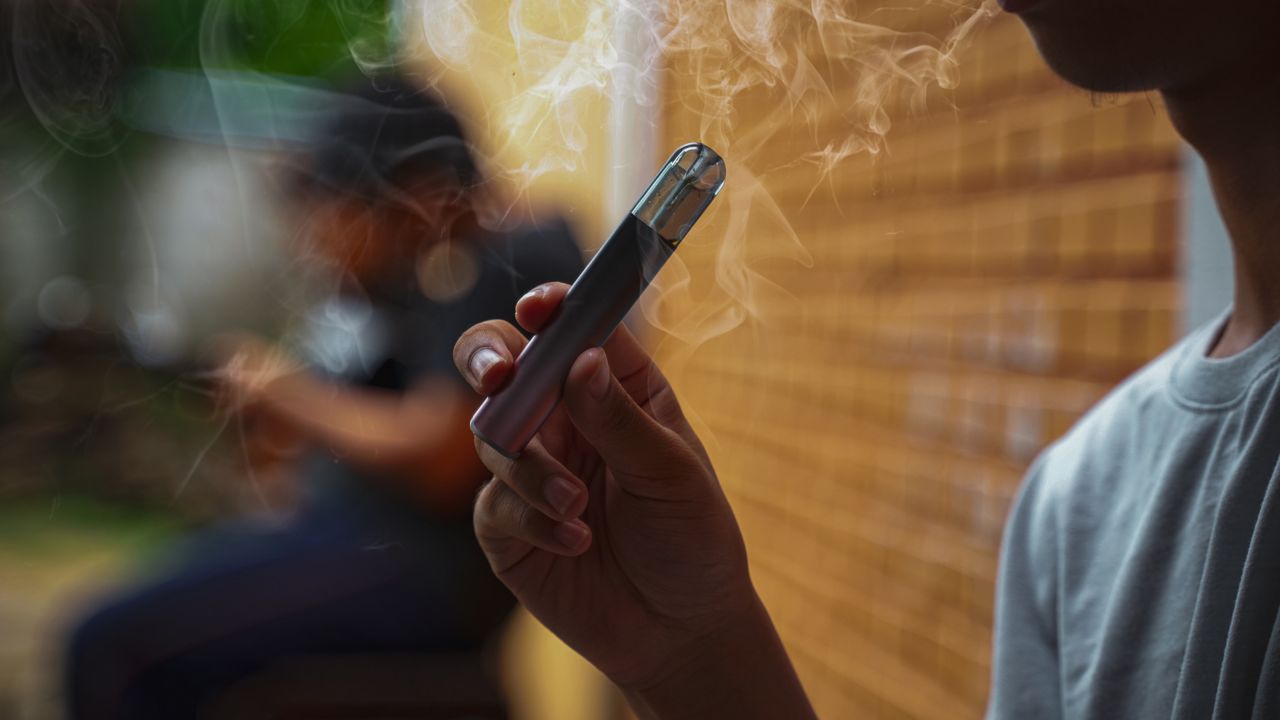 Students push to end smoking and vaping in Kissimmee parks