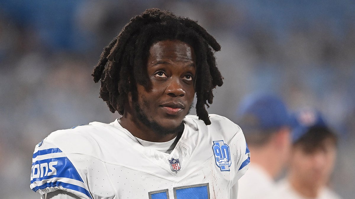 Teddy Bridgewater sidelines