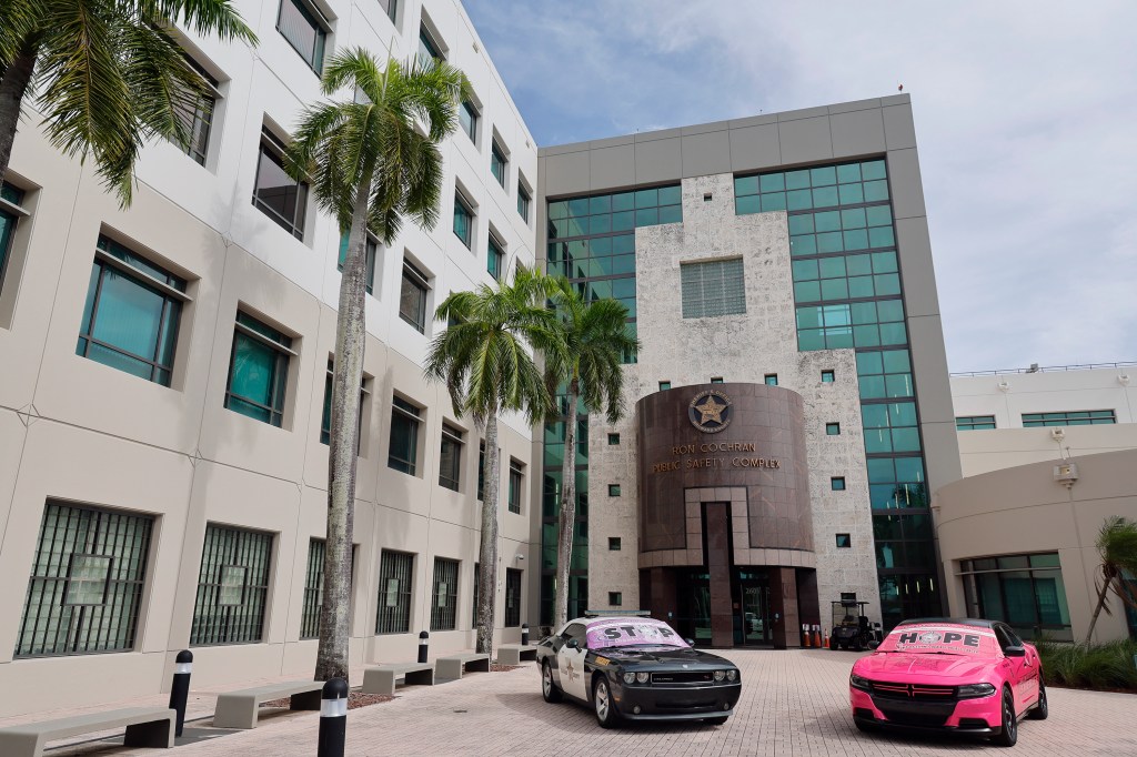 Reserve deputy accused of forging his timesheets for BSO