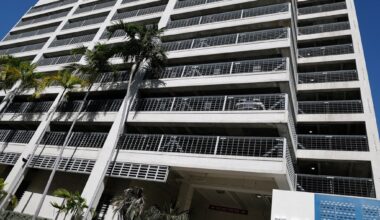 Pricey City Hall is a bad idea