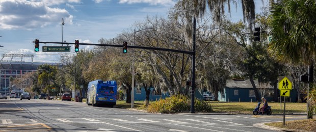 Vacant residential lot at the at the intersection of South Westmoreland Drive and West South Street in Parramore, on Thursday, February 19, 2026. (Ricardo Ramirez Buxeda/ Orlando Sentinel)
