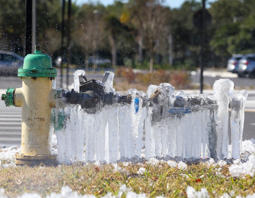 More cold-weather records fall across Central Florida – Orlando Sentinel