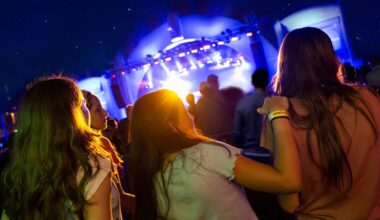 Guests enjoy the Universal Mardi Gras Concert